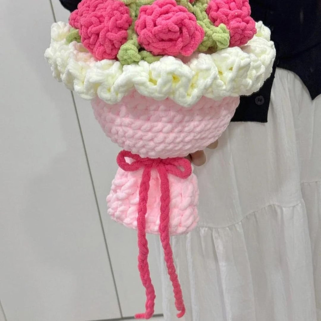 chunky rose bouquet pattern